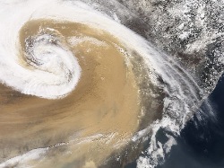 Super mega gigantesca tempestade de areia na China