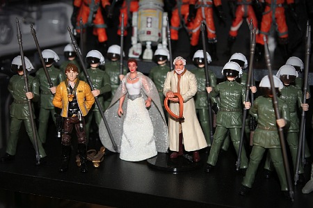 Um pedaço da coleção de bonecos de Star Wars
