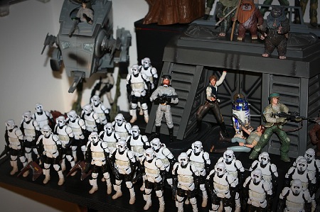 Um pedaço da coleção de bonecos de Star Wars